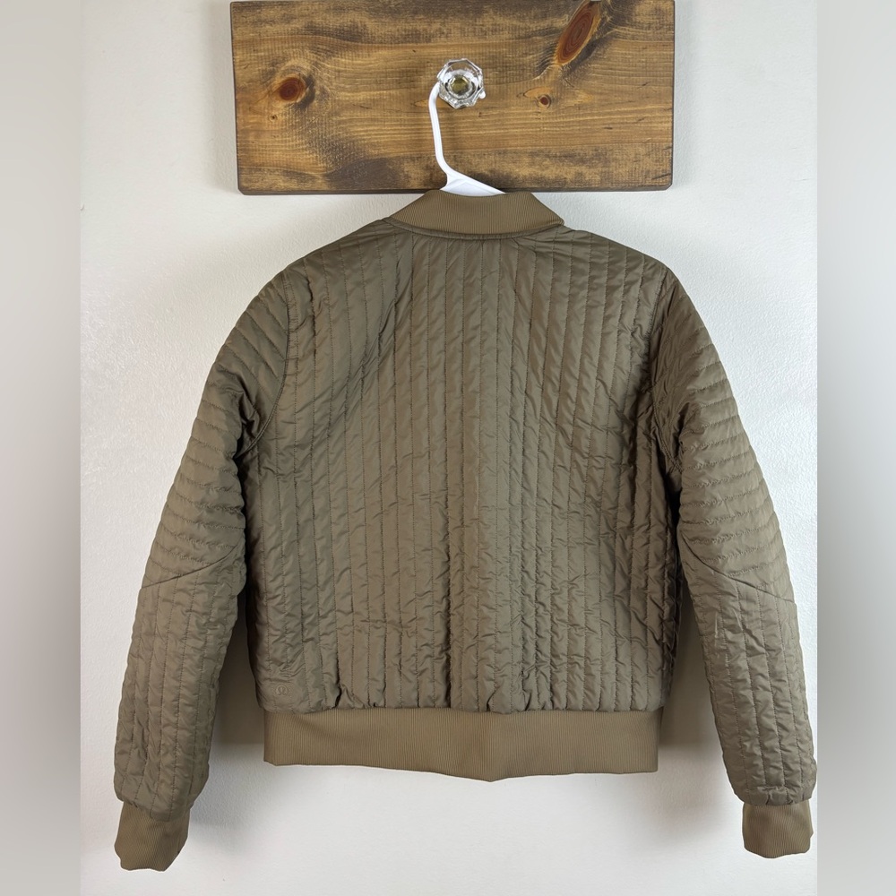 Lululemon REVERSIBLE Non-Stop Bomber Jacket Artifact Brown Size 8 (retail $168)